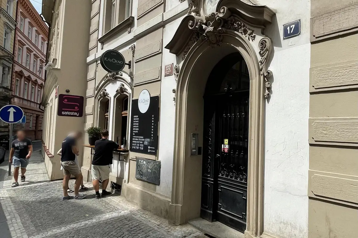 Cafe Kávokno Ostrovní